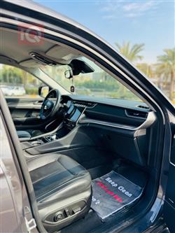 Jeep Grand Cherokee L